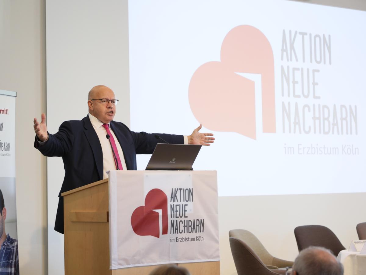 Der ehemalige Kanzleramtsminister und Flüchtlingskoordinator Peter Altmaier hält den Festvortrag.